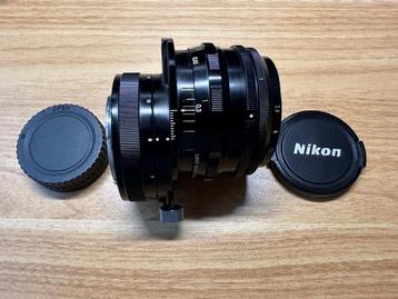 Nikon 35 mm f2.8 PC Shift lens 