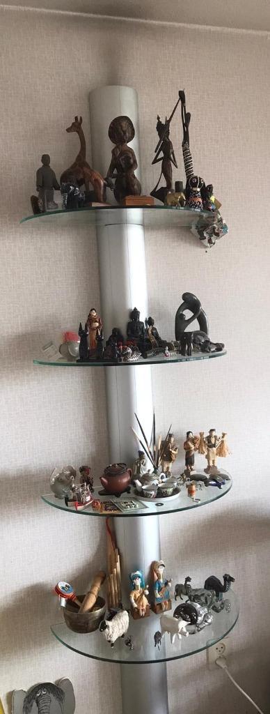 Open wandvitrine met verlichting, Huis en Inrichting, Woonaccessoires | Overige, Zo goed als nieuw, Ophalen