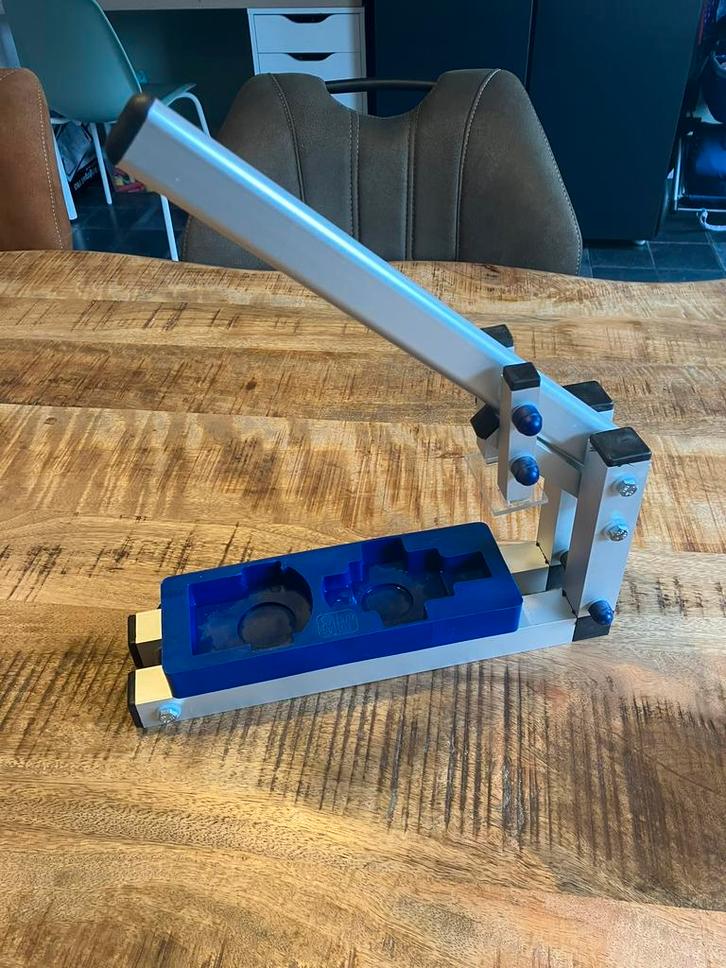 Ponsmachine, Hobby en Vrije tijd, Knutselen, Zo goed als nieuw, Ophalen of Verzenden