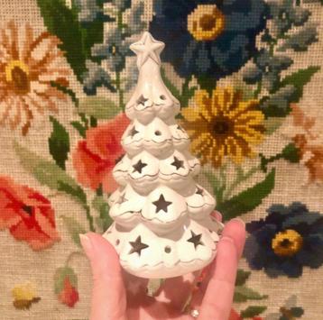 ⭐️ Kerstboom waxinelichtje porselien wit en goud kerst beschikbaar voor biedingen