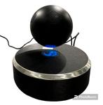 Om/one levitating (zwevende) bluetooth speaker, Ophalen of Verzenden, Bluetooth, Zo goed als nieuw