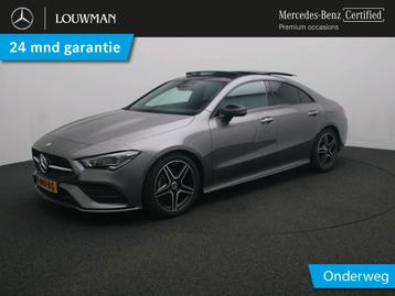 Mercedes-Benz CLA-Klasse 180 AMG Nightpakket | Panoramadak | beschikbaar voor biedingen