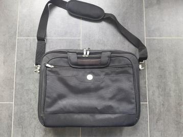 Dell laptop-tas met diverse extra opbergvakken beschikbaar voor biedingen