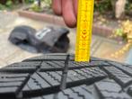 Winterbanden Opel Zafira originele velgen, banden 1 jaar, Ophalen, Gebruikt, Opel