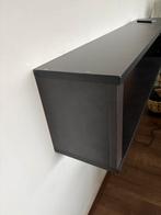 Hangende kast, Ophalen