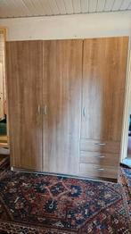 Kledingkast, Ophalen, 100 tot 150 cm, Zo goed als nieuw, 150 tot 200 cm