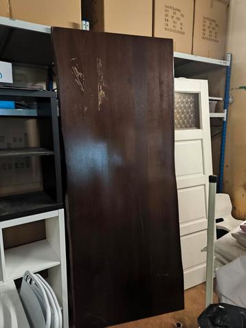 Boomstamtafelblad 240 x.100 beschikbaar voor biedingen