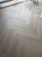 visgraat klik smoky (beige) ca 25m2 nieuw in doos, Huis en Inrichting, Stoffering | Vloerbedekking, Beige, Nieuw, Visgraat, 10 tot 25 m²