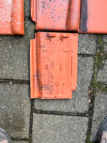 90 Nieuwe Tuile du Nord Dakpannen beschikbaar voor biedingen