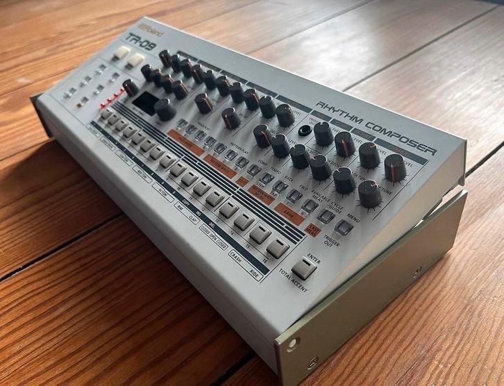 Roland TR-09 Rhythm Composer - Klassieker!, Muziek en Instrumenten, Drumcomputers, Gebruikt, Roland, Ophalen of Verzenden