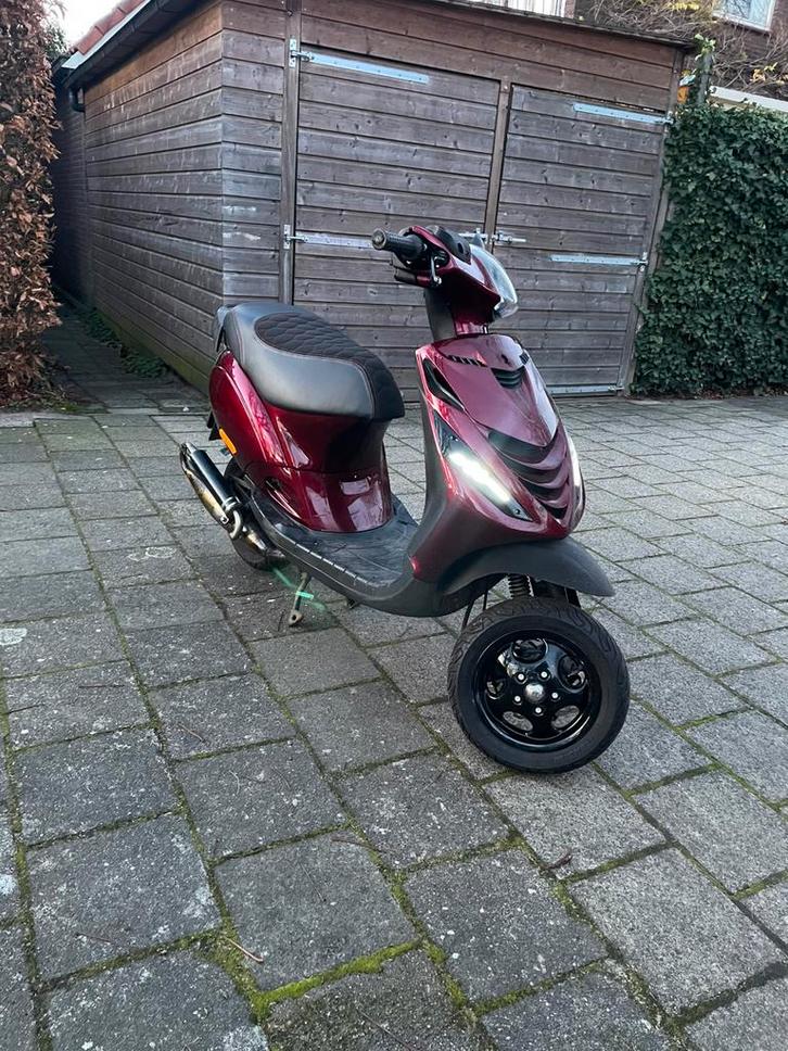 Piaggio zip sp h2o 70cc origineel, Fietsen en Brommers, Scooters | Piaggio, Zo goed als nieuw, Zip, Maximaal 45 km/u, Tweetakt