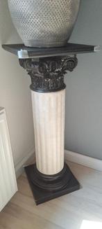 Spaans marmeren plantenzuil met lamp, Huis en Inrichting, Woonaccessoires | Zuilen en Pilaren, Ophalen