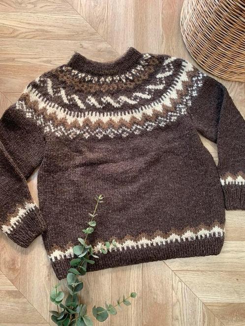 Alafoss of Iceland wollen trui M L bohemian wool jumper, Kleding | Dames, Truien en Vesten, Zo goed als nieuw, Maat 38/40 (M)