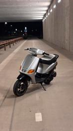 Piaggio zip type 3, Fietsen en Brommers, Ophalen, Zo goed als nieuw, Zip