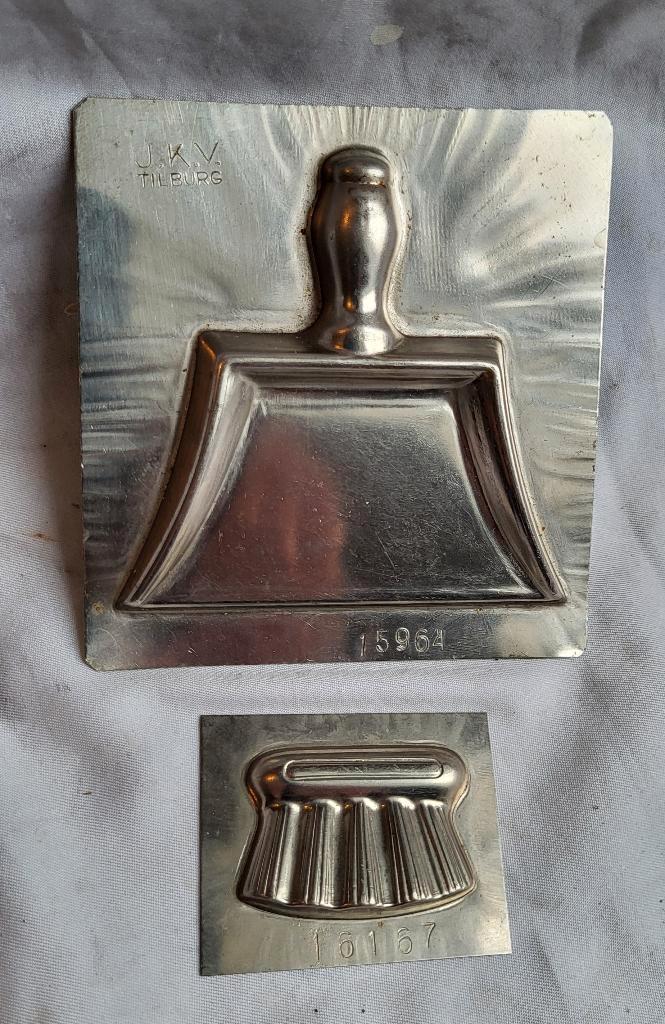 Oude chocoladevorm: STOFFER en BLIK   (JKV TILBURG), Antiek en Kunst, Curiosa en Brocante, Ophalen of Verzenden
