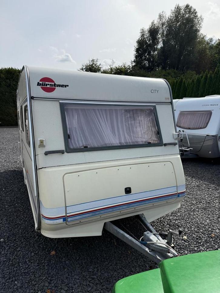 Burstner 460 City LICHTGEWICHT grote rondzit en ruime dinett, Caravans en Kamperen, Caravans, Bedrijf, 750 - 1000 kg, Bürstner