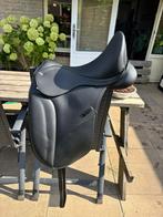 Norton Pro dressuurzadel 17 inch, Dieren en Toebehoren, Paarden en Pony's | Zadels, Ophalen of Verzenden, Zo goed als nieuw, Dressuur