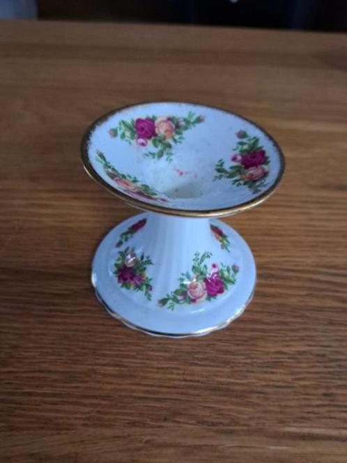 Royal Albert Kaarskandelaar, Verzamelen, Porselein, Kristal en Bestek, Zo goed als nieuw, Overige typen, Porselein, Ophalen of Verzenden