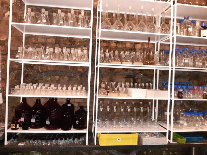 partij laboratorium lab labo spullen disposables consumables, Hobby en Vrije tijd, Overige Hobby en Vrije tijd, Gebruikt, Ophalen