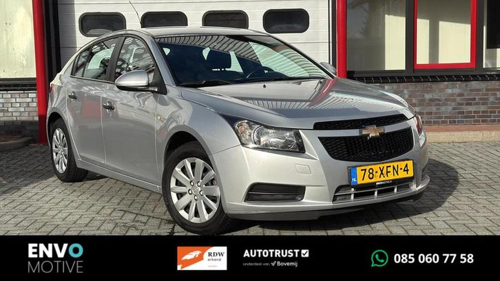 Chevrolet Cruze 1.6 LS Airco/PDC/Trekhaak, Auto's, Chevrolet, Bedrijf, Te koop, Cruze, ABS, Airbags, Airconditioning, Alarm, Boordcomputer