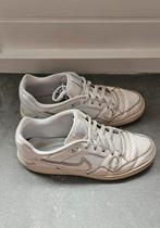 Air Force Nike witte sneakers maat 43, Kleding | Heren, Schoenen, Ophalen of Verzenden, Gedragen, Wit