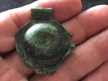 TOP bodemvondst Romeinse bronzen BULLA zeldzaam ongeopend ! beschikbaar voor biedingen