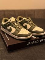 Nike dunk low, Kleding | Dames, Schoenen, Nike, Ophalen of Verzenden, Groen, Sneakers of Gympen