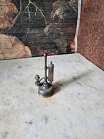Puntenslijper petroleum lamp nr73, Antiek en Kunst, Antiek | Koper en Brons, Ophalen of Verzenden