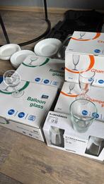 Diverse glazen, borden, Ophalen, Gebruikt, Glas, Bord(en)
