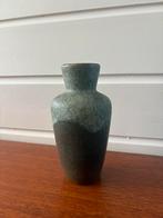 Klein west germany vaasje, Ophalen of Verzenden, Zo goed als nieuw, Aardewerk of Porselein, Minder dan 50 cm