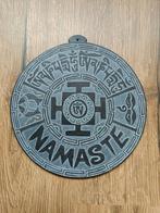 Namaste Lijsteen Muurkunst | Zwart, Ophalen of Verzenden, Zo goed als nieuw