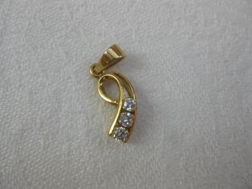14 Karaat gouden hangertje met briljant geslepen zirkonia's beschikbaar voor biedingen