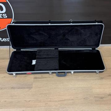 Stagg bassgitaar case | Met 2 sleutels | beschikbaar voor biedingen