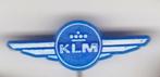 KLM blauw speld, Verzamelen, Speldjes, Pins en Buttons, Verzenden, Zo goed als nieuw, Transport