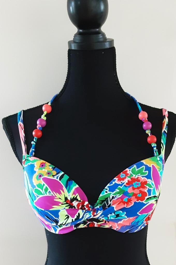 Bikini top en broekje, Kleding | Dames, Badmode en Zwemkleding, Zo goed als nieuw, Bikini, Overige kleuren, Ophalen of Verzenden
