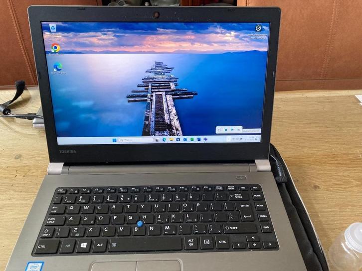 2 x identieke Toshiba Tecra A40 (Dynabook), Computers en Software, Windows Laptops, Gebruikt, 14 inch, HDD, 2 tot 3 Ghz, 8 GB