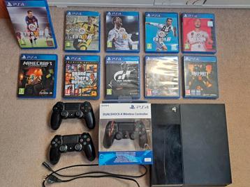 PlayStation 4 met 3 controllers en 10 diverse spellen beschikbaar voor biedingen