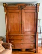 eiken Empire kabinet met gestoken bladlijst, Ophalen