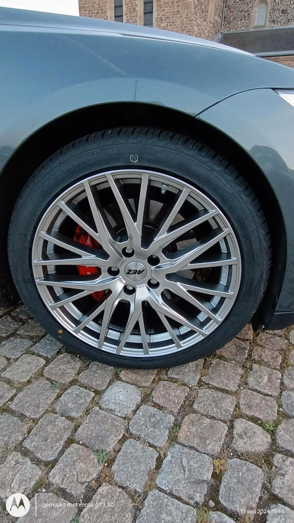 Velgen met 4-seizoenenbanden, Auto-onderdelen, Banden en Velgen, Banden en Velgen, All Season, 20 inch, 255 mm, Personenwagen