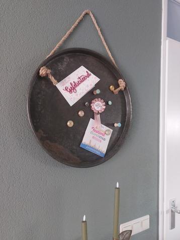 ophang magneetbord / metalendienblad 55cm beschikbaar voor biedingen
