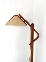 Vintage teakhouten vloerlamp, Domus ‘70, Huis en Inrichting, Lampen | Vloerlampen, Glas, Ophalen of Verzenden, Zo goed als nieuw