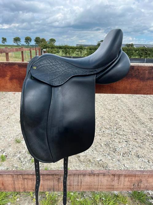 2x Hulsebos Dynamic 3 & Balance+ 17,5 inch MW boom kalfsleer, Dieren en Toebehoren, Paarden en Pony's | Zadels, Gebruikt, Dressuur