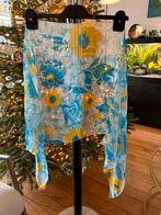 Blauw-gele sjaal met print 134 cm x 49 cm, Ophalen of Verzenden, Zo goed als nieuw, Sjaal