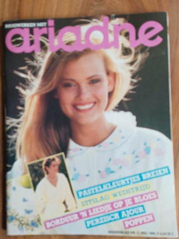 Ariadne handwerken mei 1980 gordijn haken, ajour, poppen beschikbaar voor biedingen