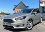 Ford Focus 1.5 Titanium Automaat/ Schuifdak/ Clima/ PDC/ Pre, Stof, 4 cilinders, 1264 kg, Bedrijf