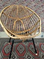 Vintage rotan stoeltje, Ophalen