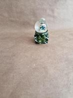 Sneeuwbol 172 kindje op cadeautje h, Ophalen of Verzenden, Nieuw, Mens