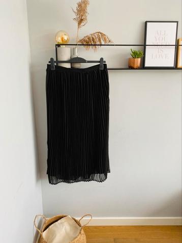 Midi rok/ rokje/ plooirok/ plissérok van Warehouse, XL/42 beschikbaar voor biedingen