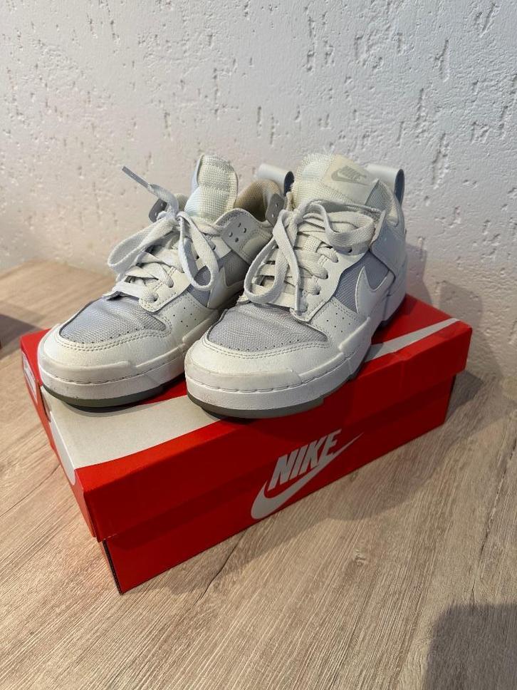 Nike W dunk low disrupt photon dust (UK5.5 / EUR39), Kleding | Dames, Schoenen, Zo goed als nieuw, Sneakers of Gympen, Wit, Verzenden