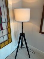 Ikea LAUTERS staande lamp zwart, Huis en Inrichting, Lampen | Vloerlampen, Ophalen of Verzenden, Zo goed als nieuw